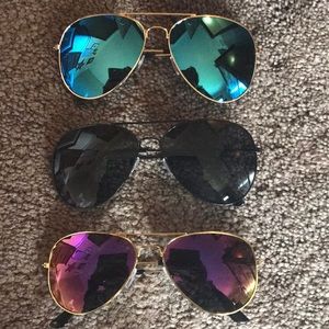 Drug store aviator sunglasses! ONE PAIR- FIRM!